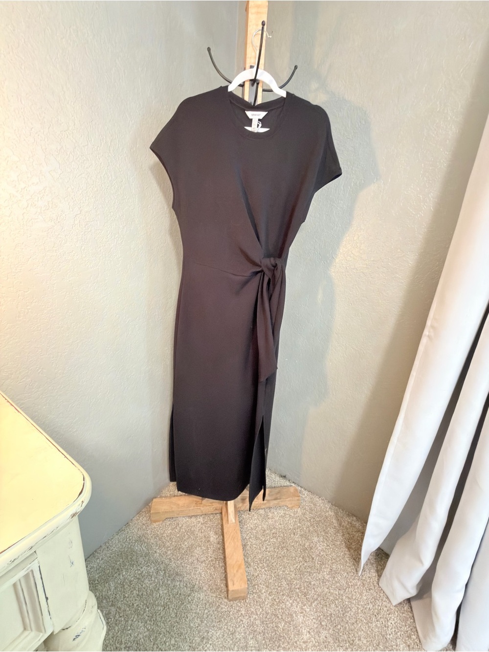 SPANX Black Tie-Waist Midi Dress